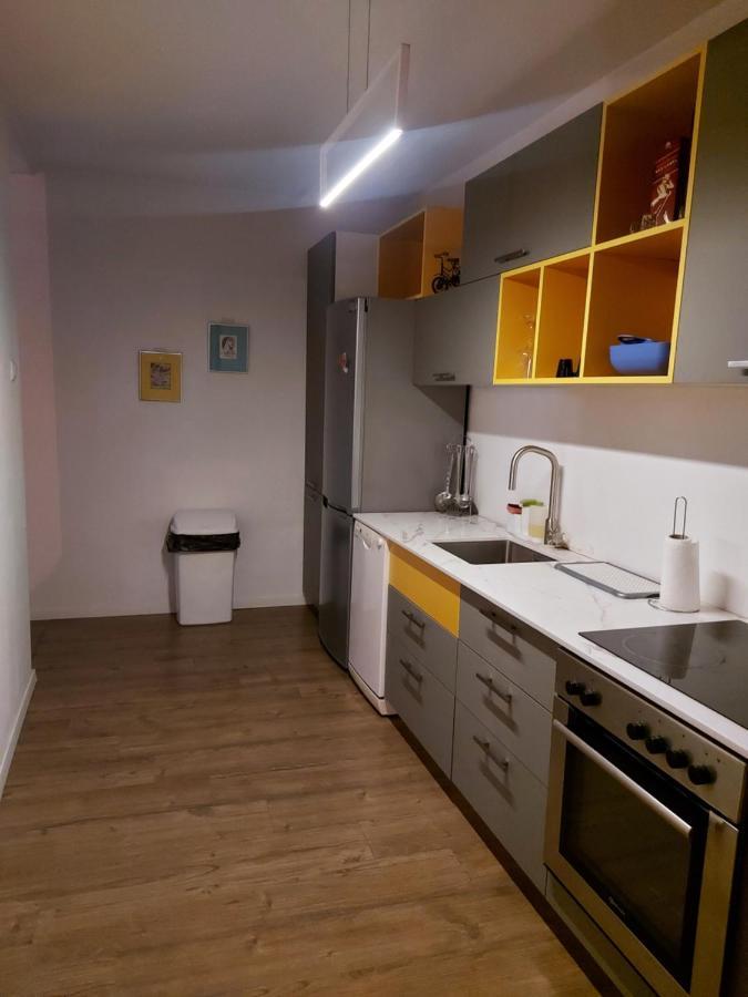 Aaa Apartment Priştine Dış mekan fotoğraf